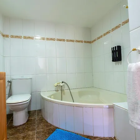 Lo Jardi De Guest house *